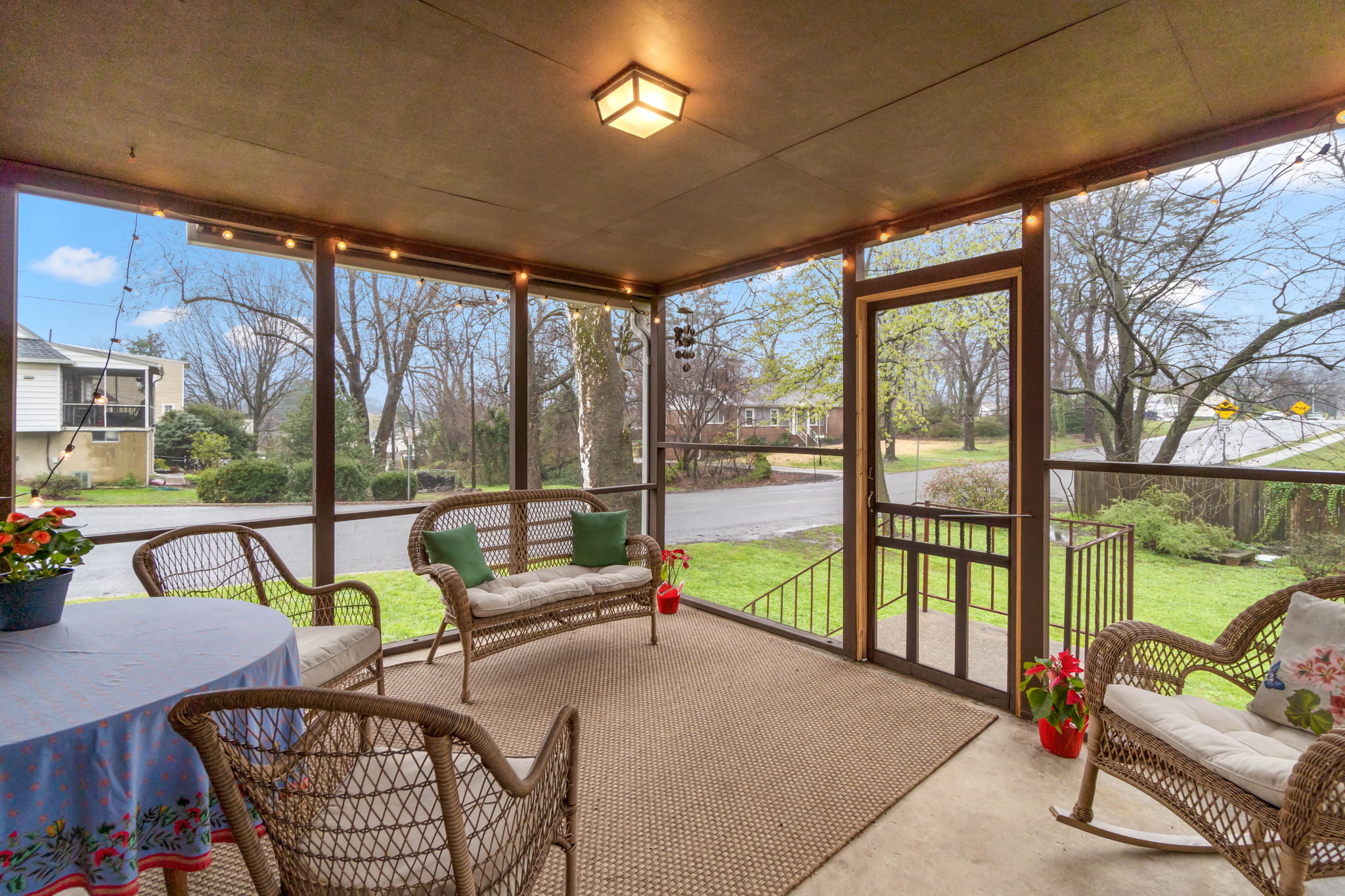 220 Sycamore Rd, Linthicum Heights, MD 21090, USA Photo 24