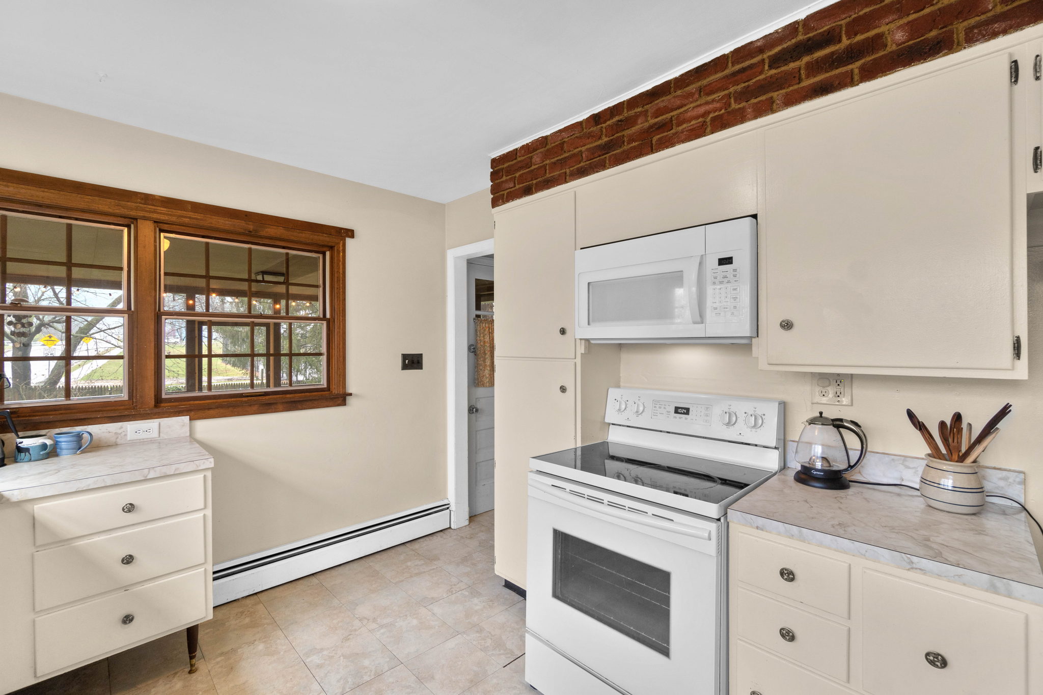 220 Sycamore Rd, Linthicum Heights, MD 21090, USA Photo 21