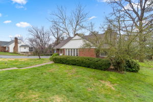 220 Sycamore Rd, Linthicum Heights, MD 21090, USA Photo 3