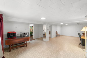 220 Sycamore Rd, Linthicum Heights, MD 21090, USA Photo 40