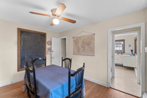 220 Sycamore Rd, Linthicum Heights, MD 21090, USA Photo 14