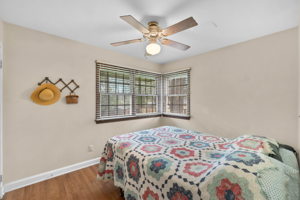 220 Sycamore Rd, Linthicum Heights, MD 21090, USA Photo 30