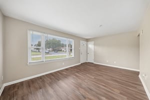 220 Transit St-008.jpg
