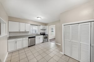 220 Transit St-017.jpg