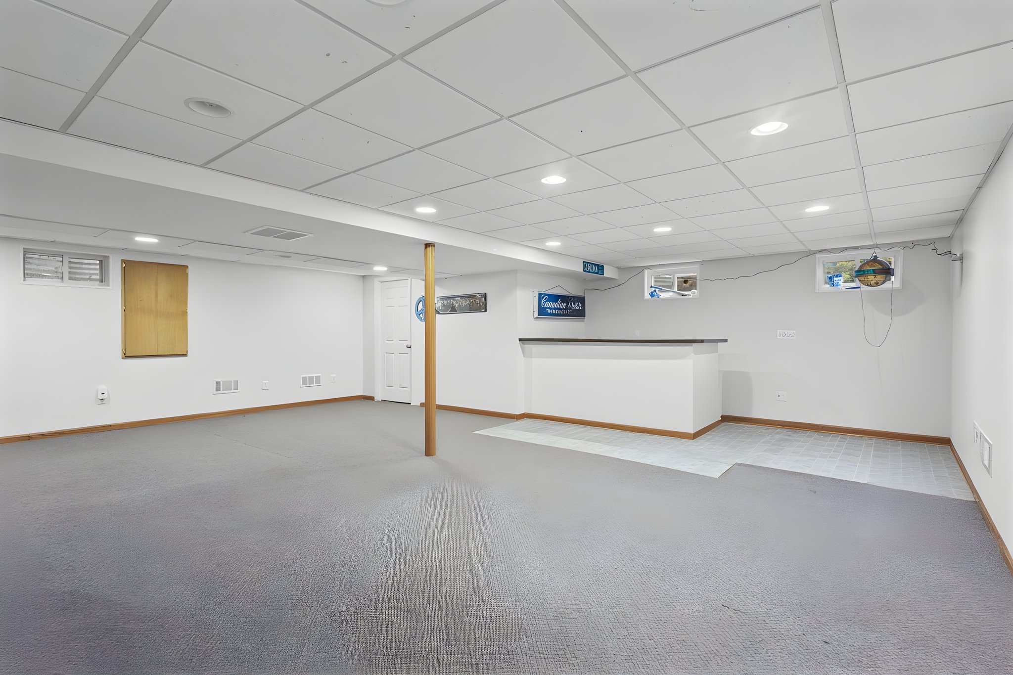 007A4306_print furniture removed.jpeg