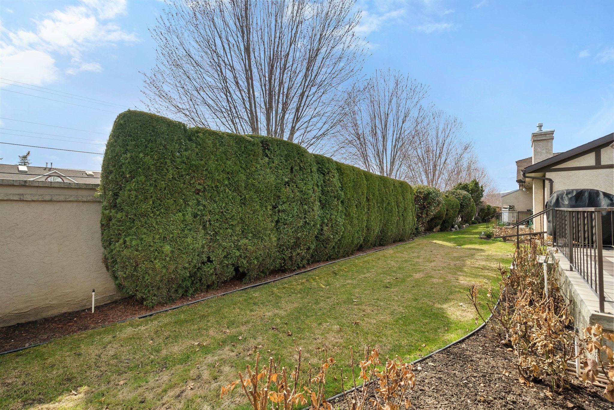 2200 Gordon Dr, Kelowna, BC V1Y 8T7, Canada Photo 45