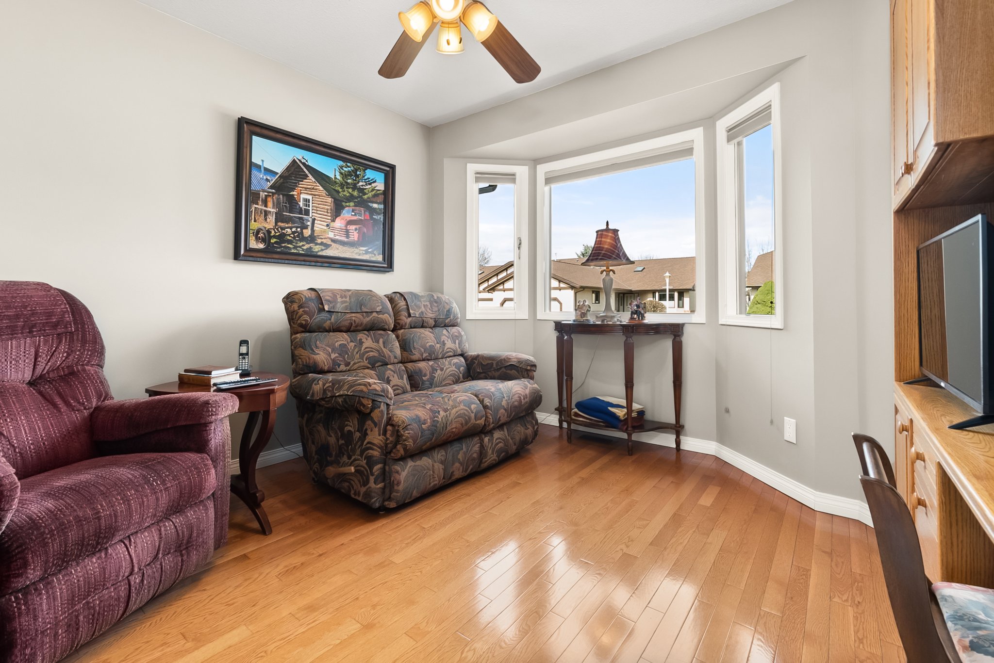 2200 Gordon Dr, Kelowna, BC V1Y 8T7, Canada Photo 23