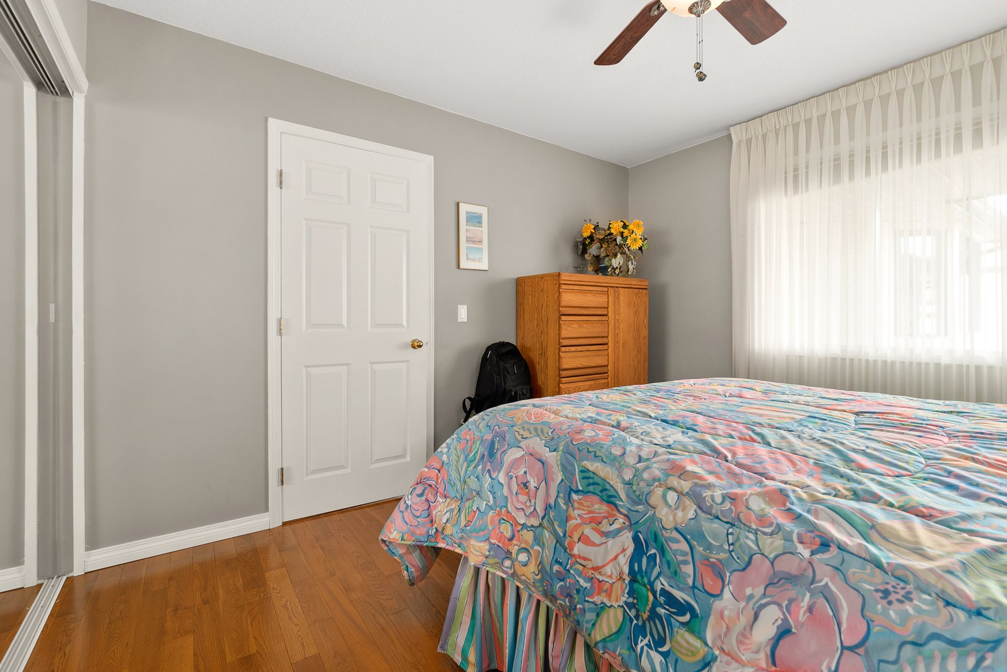 2200 Gordon Dr, Kelowna, BC V1Y 8T7, Canada Photo 26