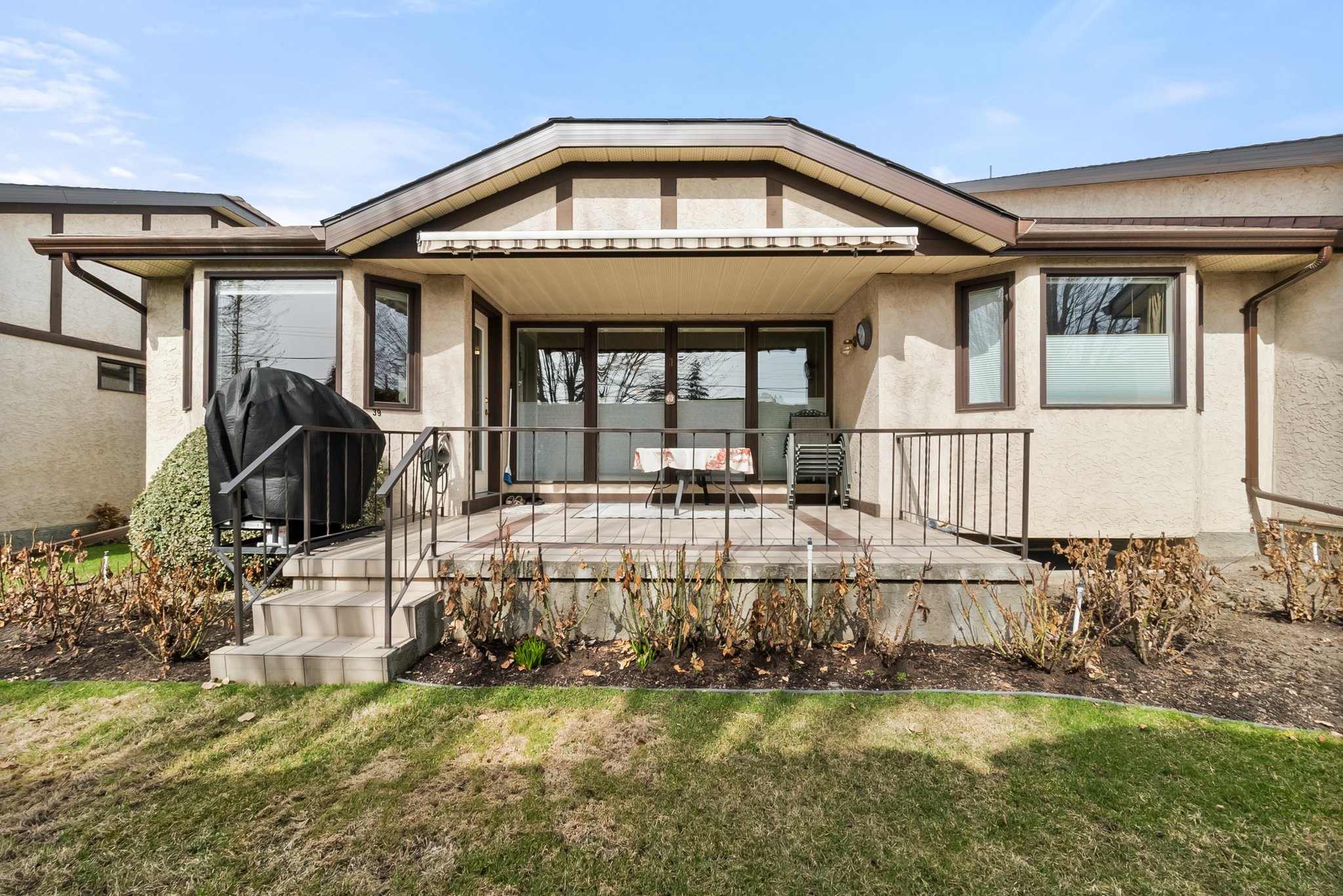 2200 Gordon Dr, Kelowna, BC V1Y 8T7, Canada Photo 43