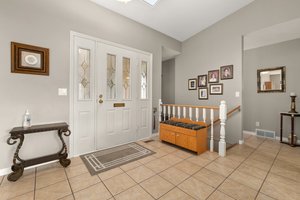 2200 Gordon Dr, Kelowna, BC V1Y 8T7, Canada Photo 3