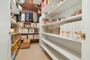 2200 Gordon Dr, Kelowna, BC V1Y 8T7, Canada Photo 39