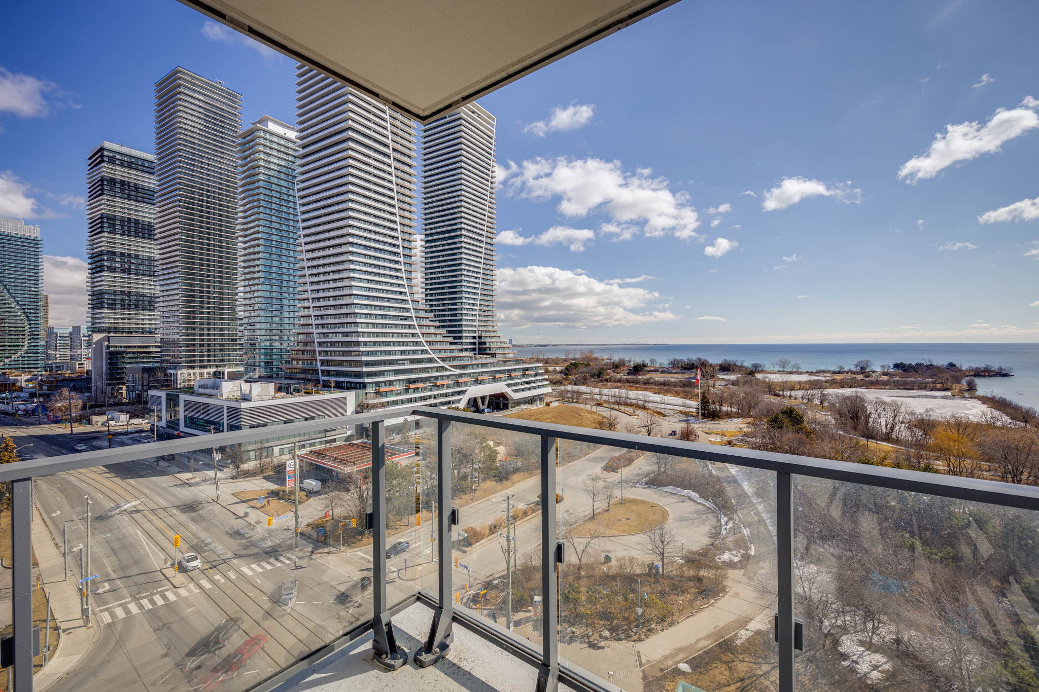 2200 Lake Shore Blvd W, Etobicoke, ON M8V 1A4, Canada Photo 29