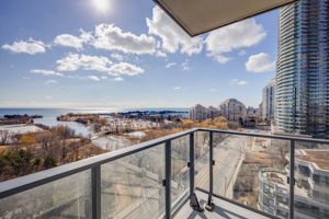 2200 Lake Shore Blvd W, Etobicoke, ON M8V 1A4, Canada Photo 30