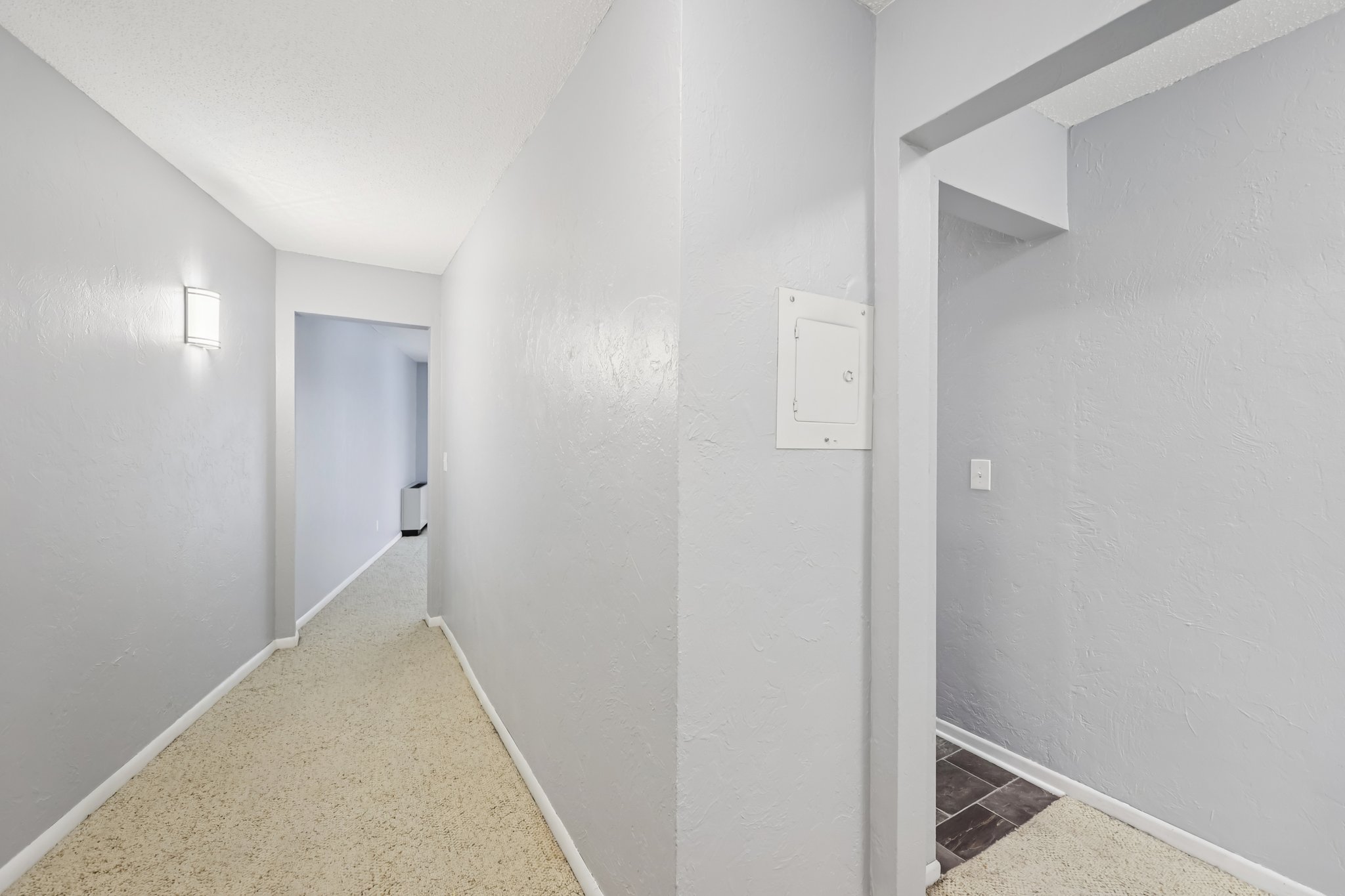 Nevada Ave. S. 316-S2502-014.jpg