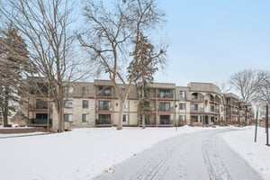 Nevada Ave. S. 316-S2502-003.jpg