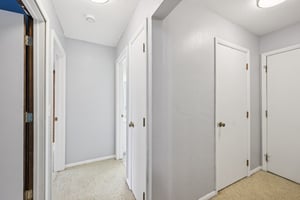 Nevada Ave. S. 316-S2502-018.jpg