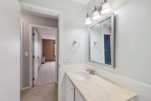 Nevada Ave. S. 316-S2502-020.jpg