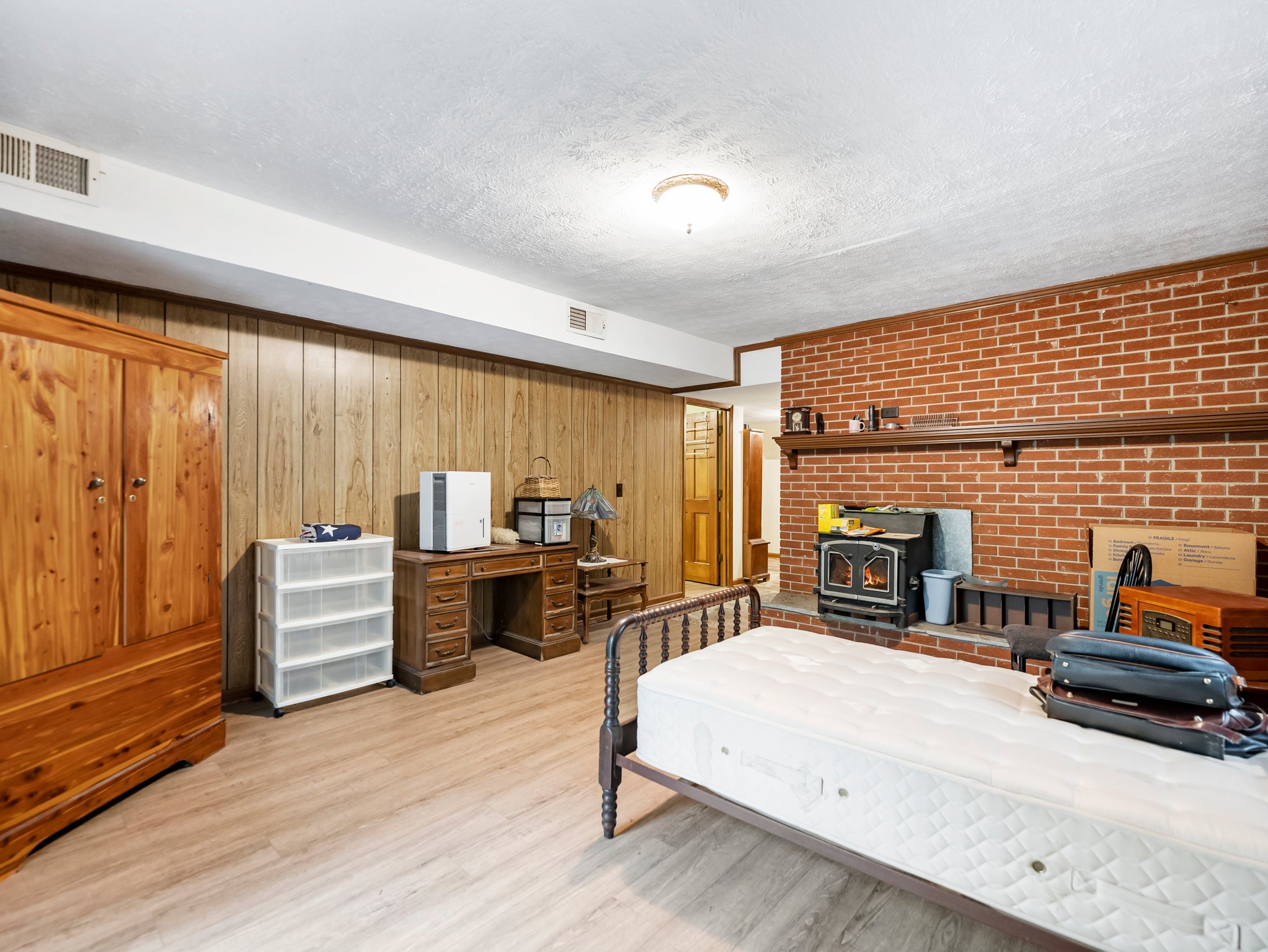 2201 Azalea Dr, Lawrenceville, GA 30043 Moore Visions