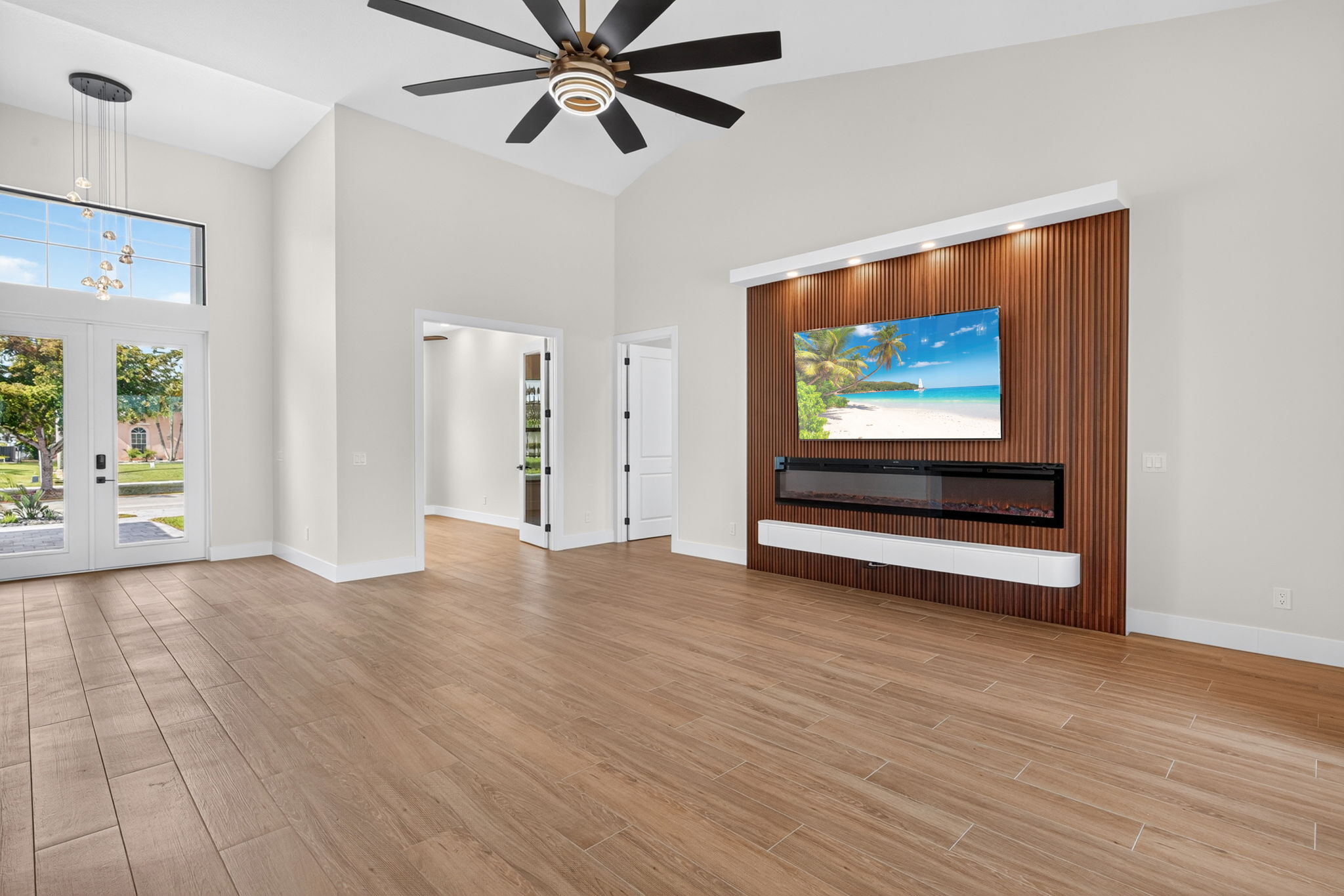 Living Room 2 of 4