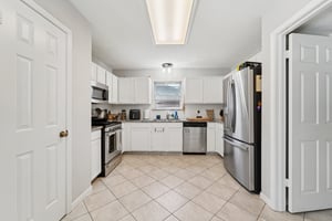 Dublin Dr-S3007-020.jpg