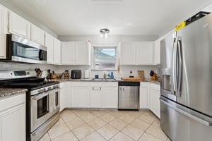 Dublin Dr-S3007-021.jpg