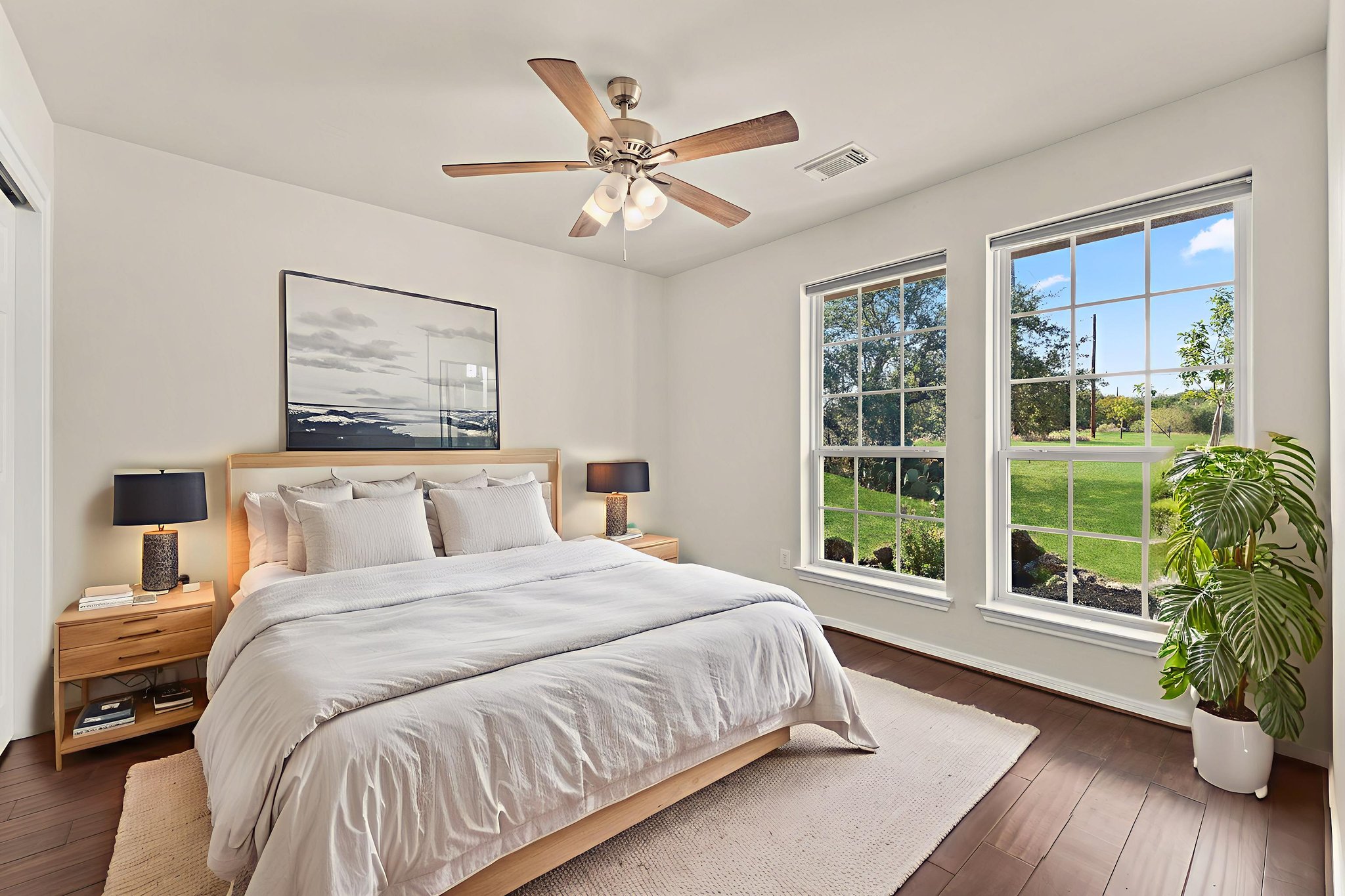 2201 Improver Rd (23 of 34) virtually staged.jpeg