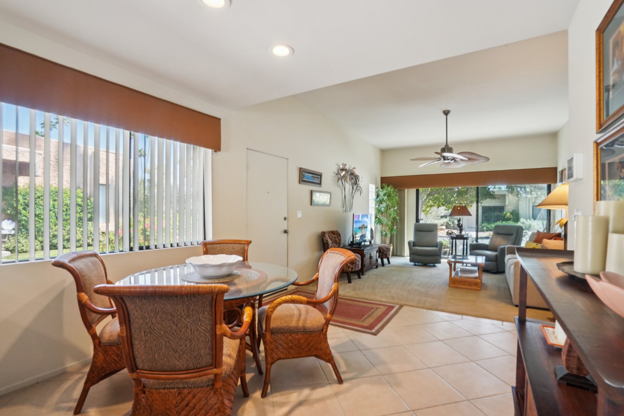 Los Patos Dr-S1609-011.jpg