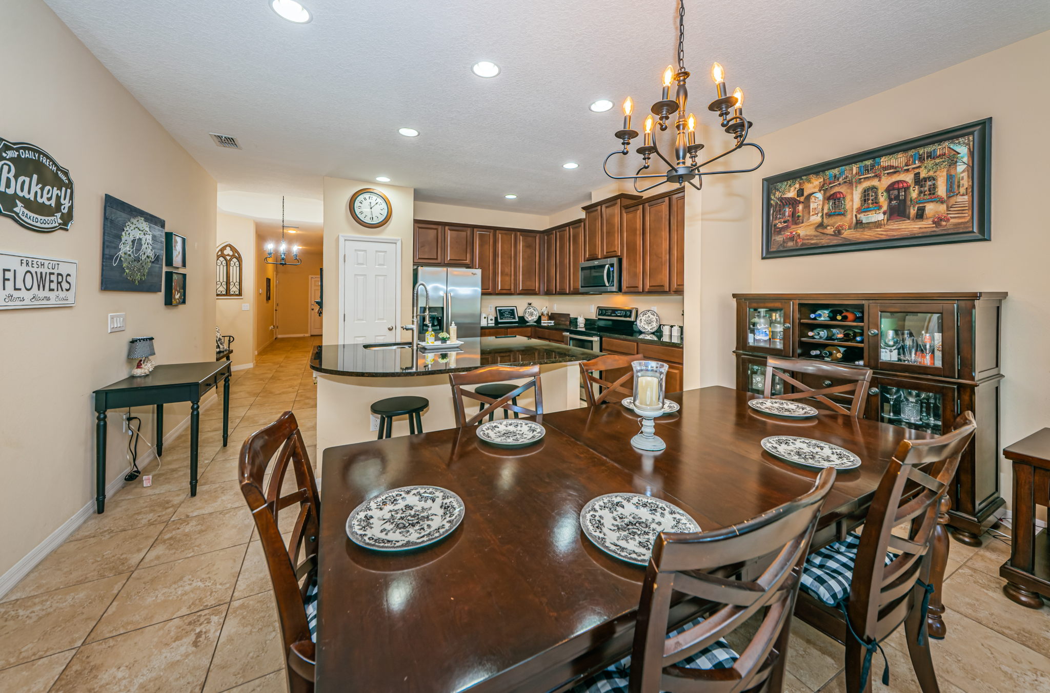 Dining Room4