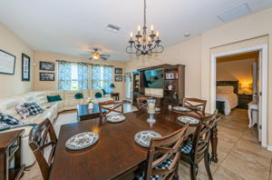 Dining Room2-2