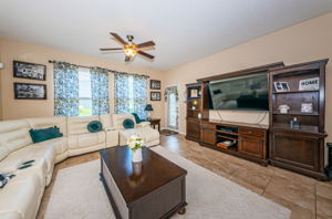 Living Room2-2