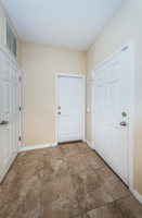 Foyer1-2