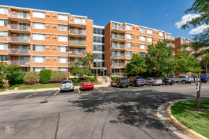 2201 S Stewart Ave 4J, Lombard, IL 60148_001