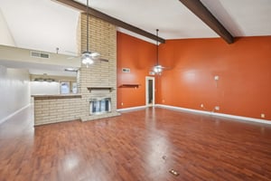 W Utopia Rd-S1902-007.jpg