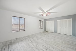 W Utopia Rd-S1902-022.jpg