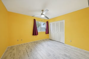 W Utopia Rd-S1902-024.jpg