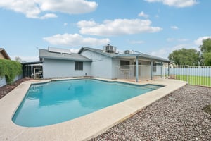 W Utopia Rd-S1902-045.jpg