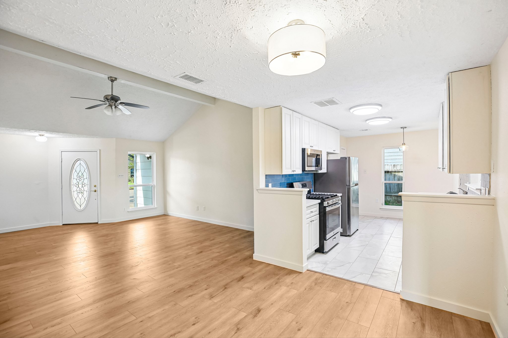 Calderbrook Dr-S2609-008.jpg