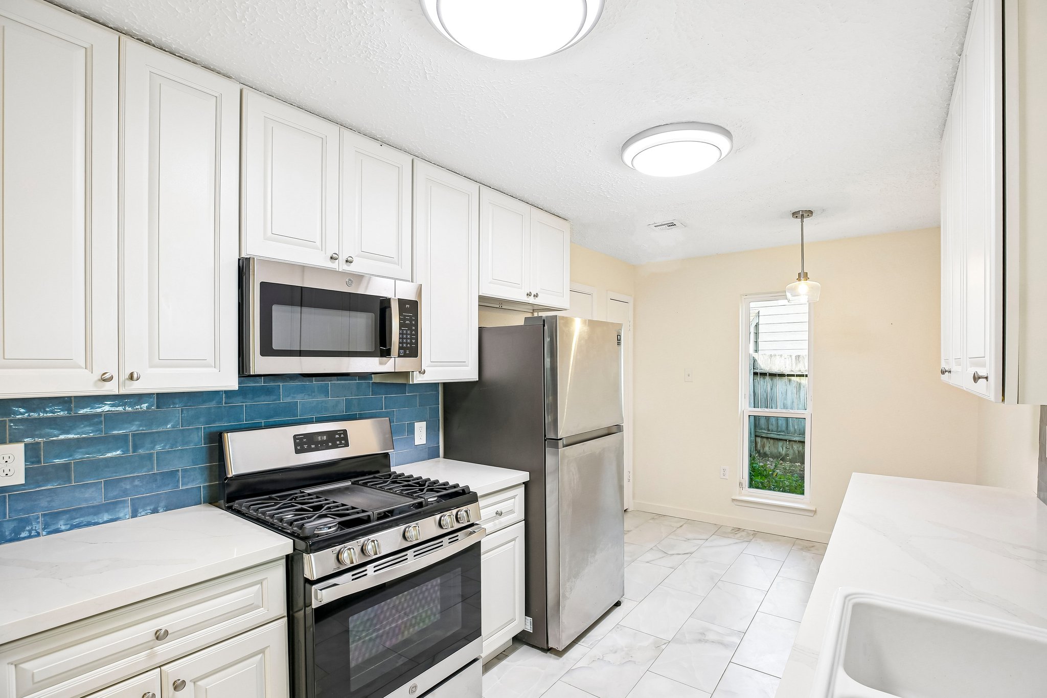 Calderbrook Dr-S2609-010.jpg