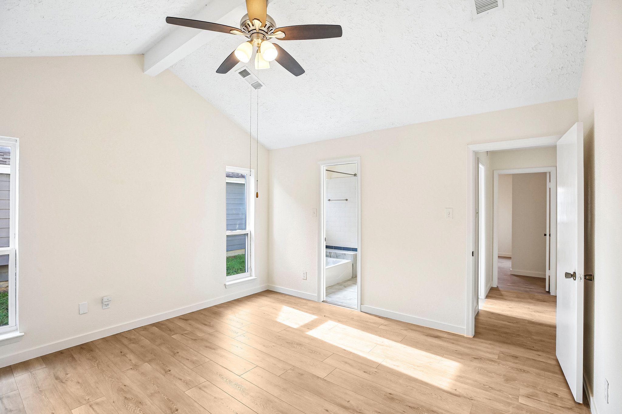 Calderbrook Dr-S2609-021.jpg