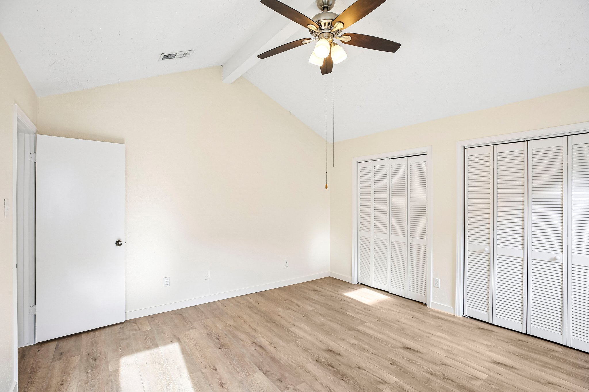 Calderbrook Dr-S2609-022.jpg