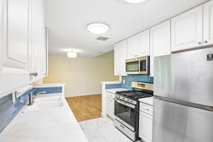 Calderbrook Dr-S2609-012.jpg