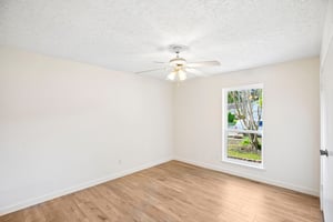 Calderbrook Dr-S2609-025.jpg