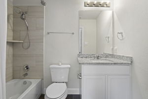  Photo 23