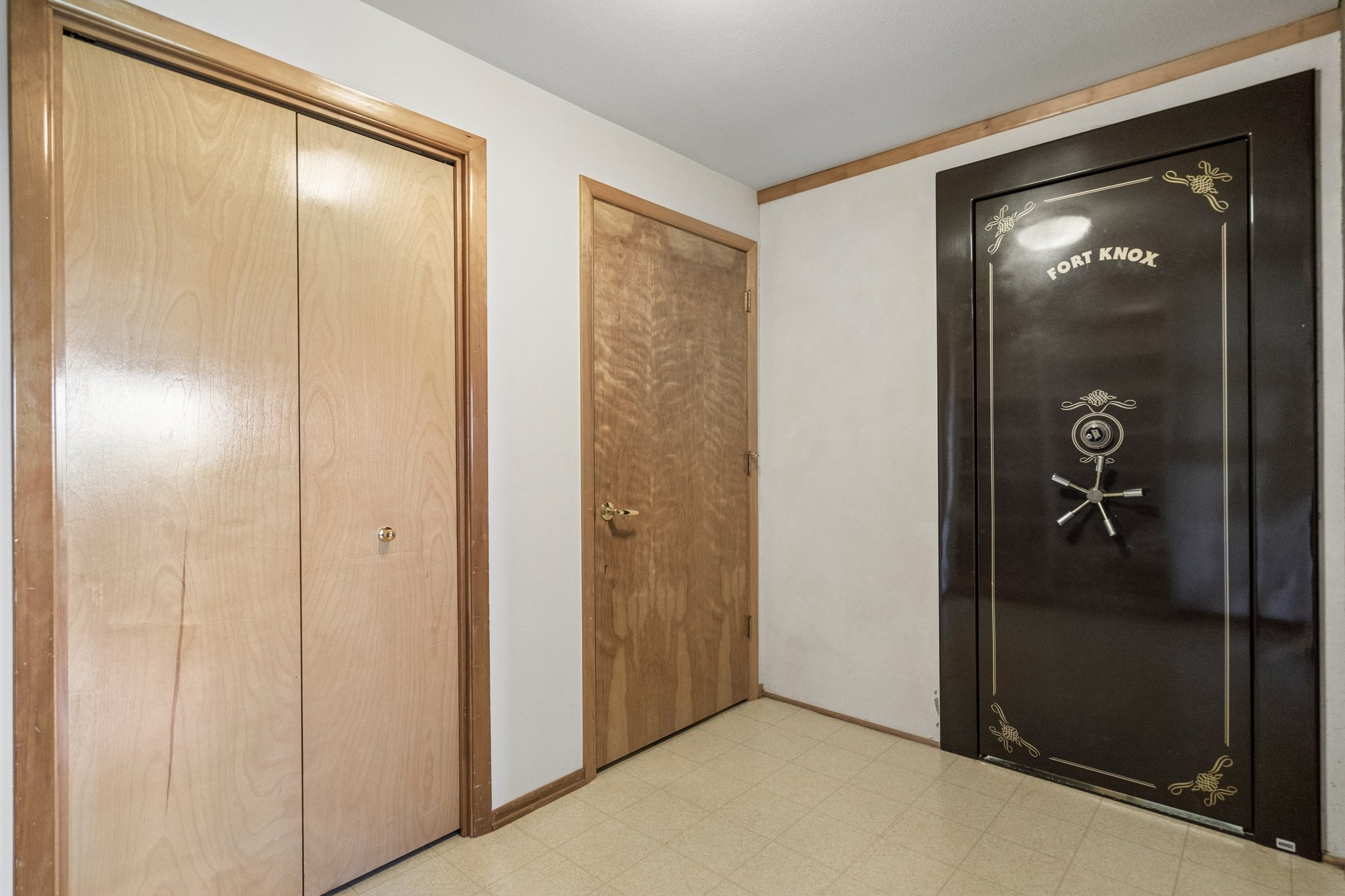 103.jpg