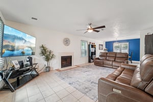 Dublin Dr-S1911-002.jpg