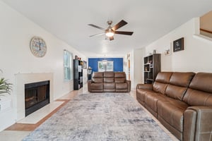 Dublin Dr-S1911-003.jpg