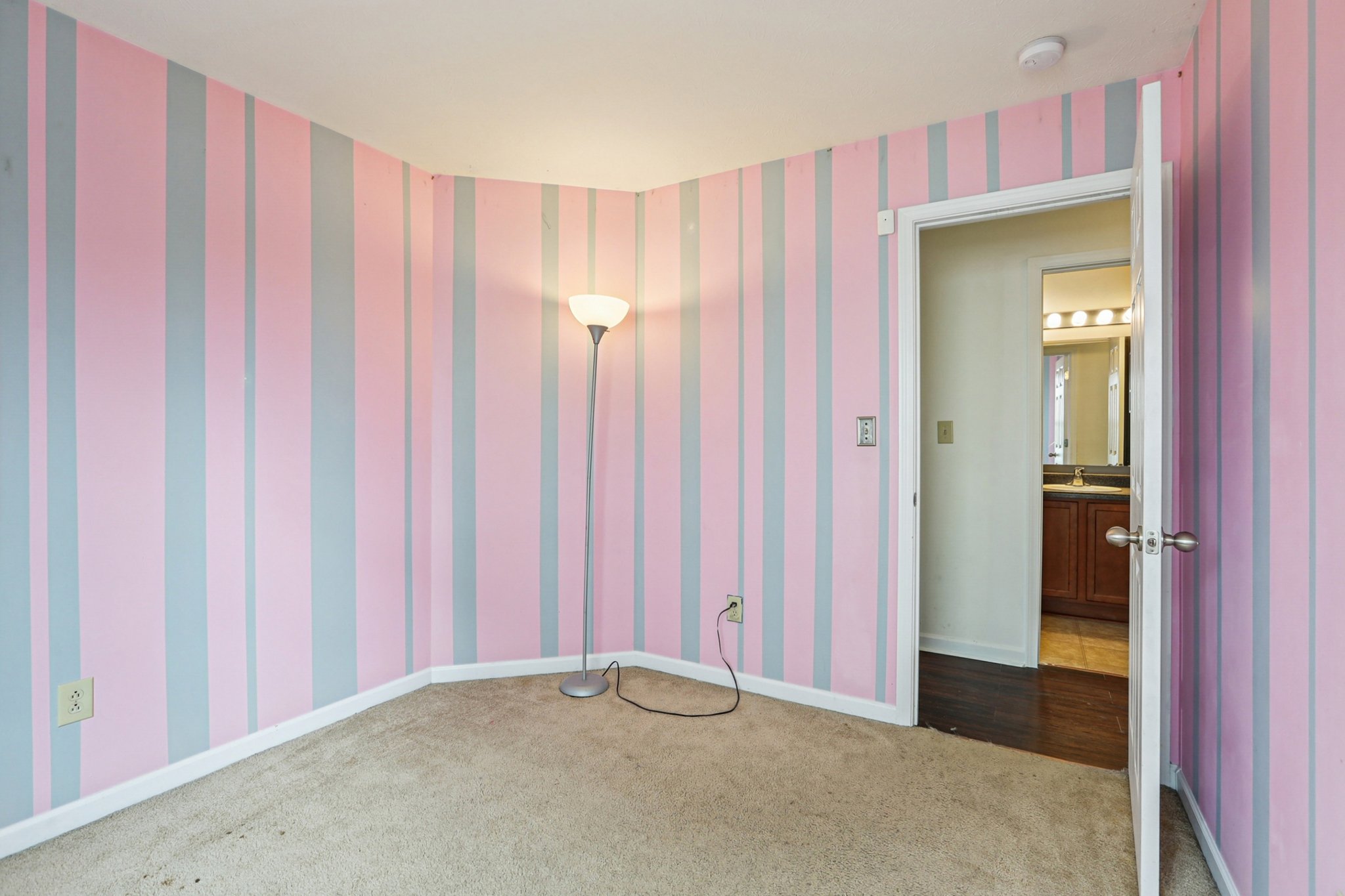 Rossington Ln-S1610-017 (2).jpg