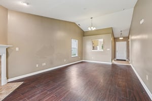 Rossington Ln-S1610-006.jpg