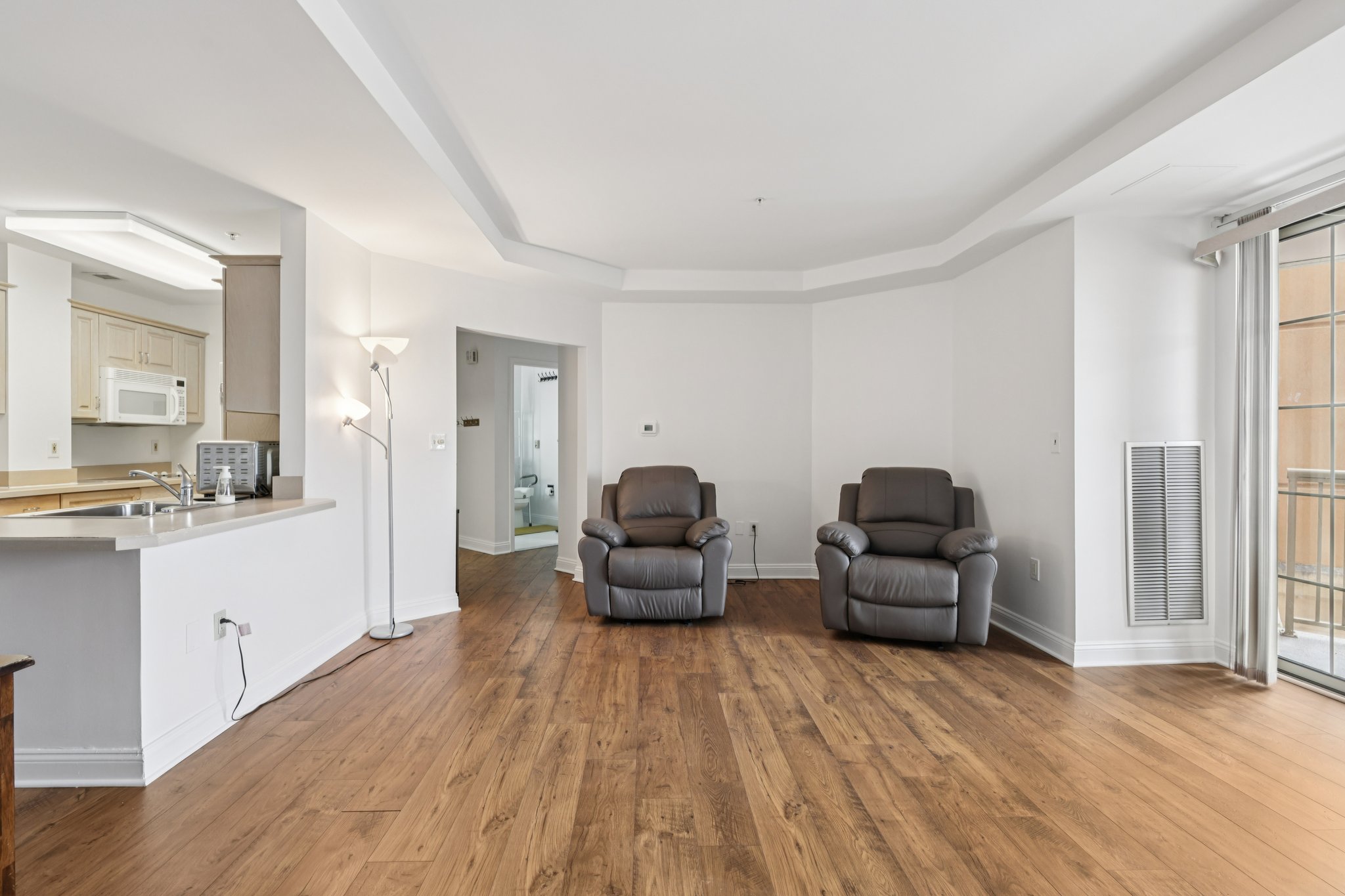 Windrow Dr-S1802-011.jpg