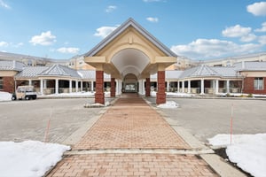 Windrow Dr-S1802-003.jpg